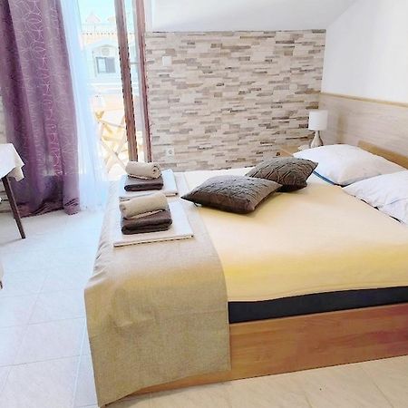 Apartments Palma Bed & Breakfast Medulin Kültér fotó
